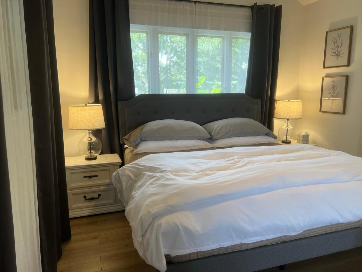 Bay Lake Cottage Tampa