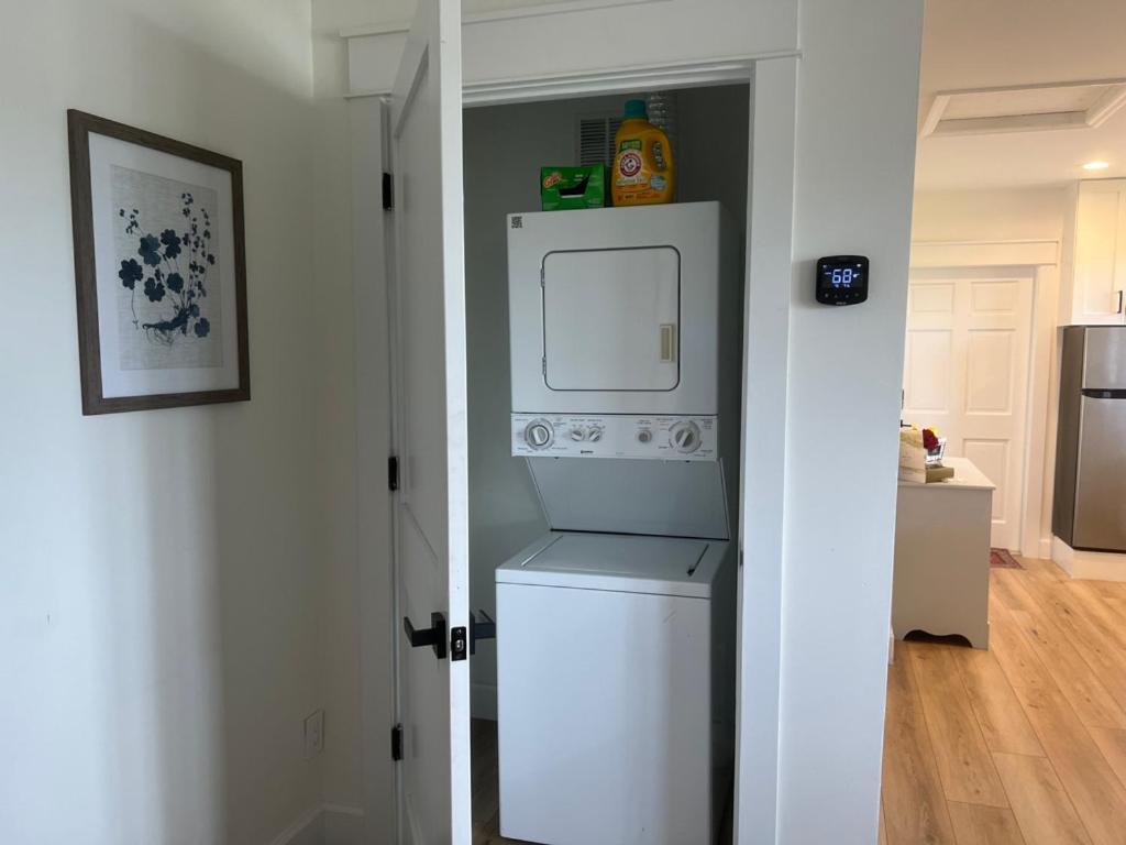 Bay Lake Cottage Guest house Tampa