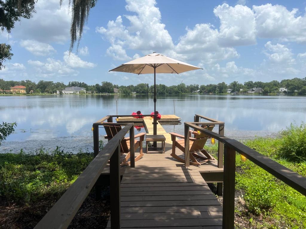 Bay Lake Cottage Guest house Tampa
